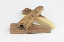 Stifthalter "THELXIONE" aus Holz - Nußbaum