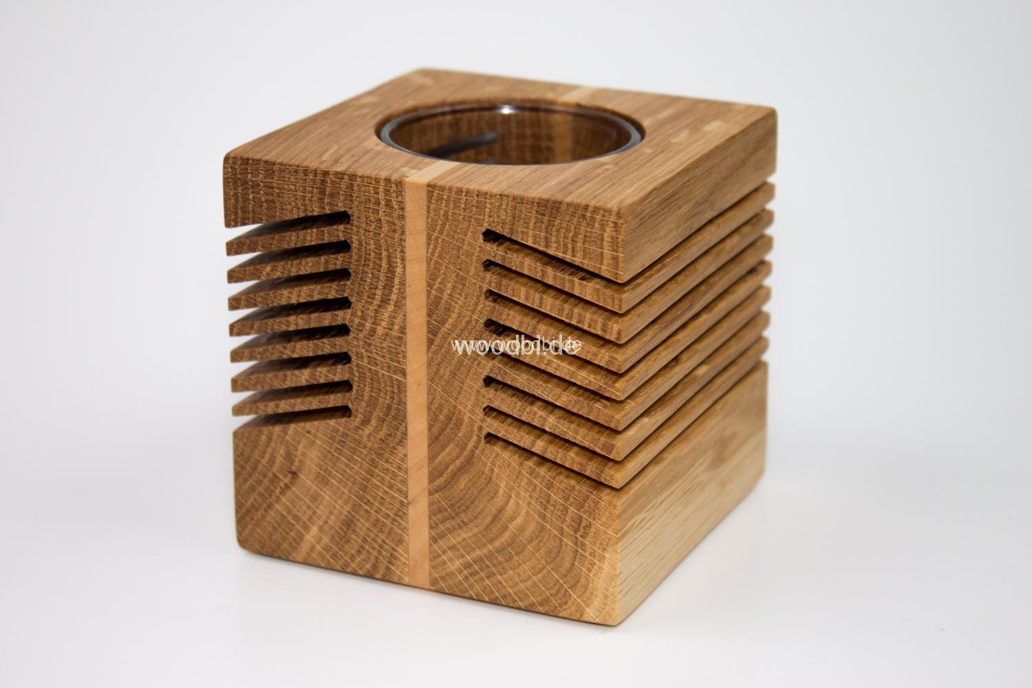 Kerzenständer aus Holz "THYONE" Kerzenständer aus Holz "THYONE"