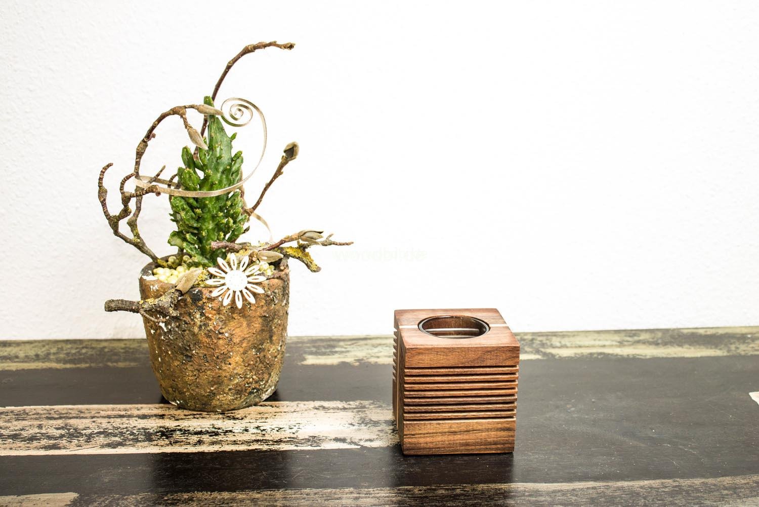 Kerzenständer aus Holz "THYONE" Kerzenständer aus Holz "THYONE"