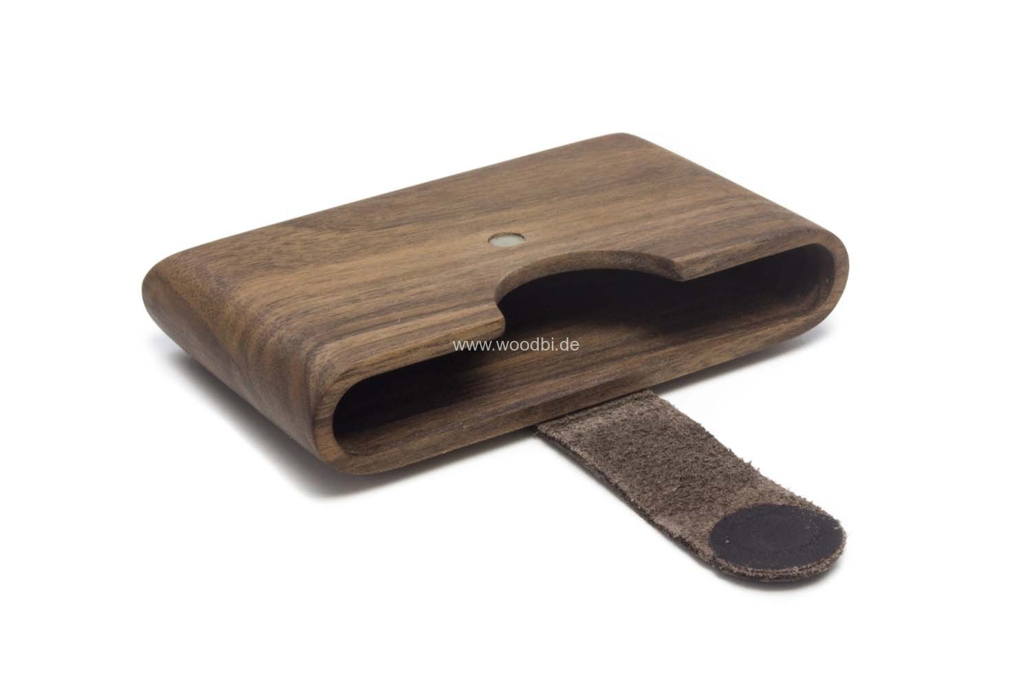 brieftasche_aus_holz_nussbaum