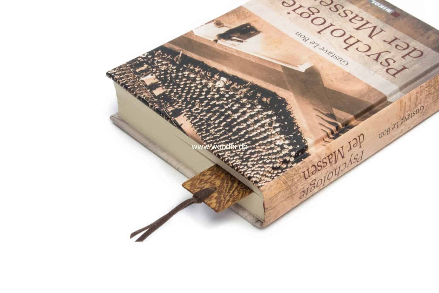 Lesezeichen_im_buch