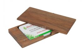Visitenkartenbox aus Massivholz