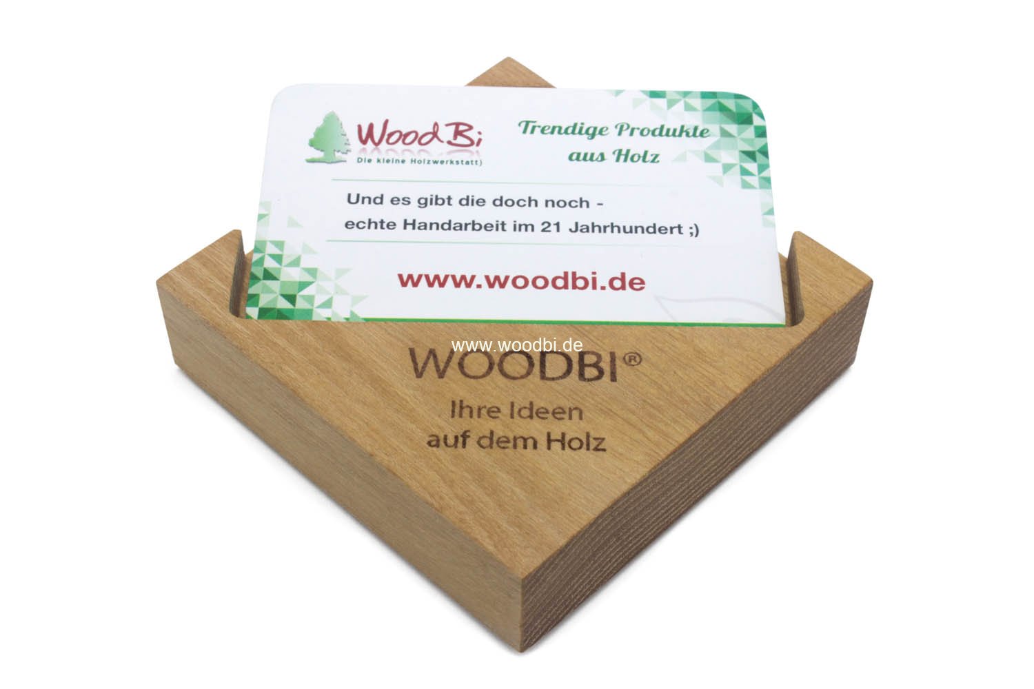 Visitenkartenhalter aus Holz mit einer Lasergravur Logo
