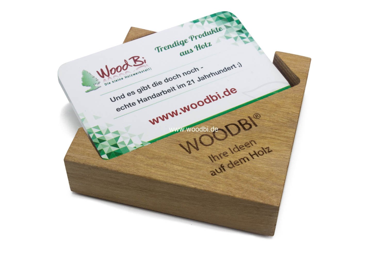 Visitenkartenhalter aus Holz mit einer Lasergravur Schriftzug