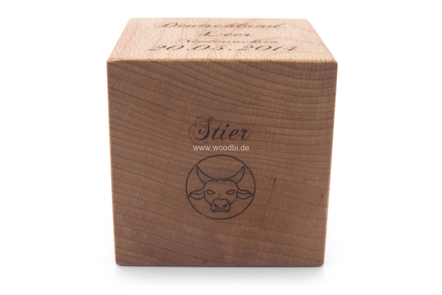 Geschenkwürfel Holz Gravur Sternzeichen
