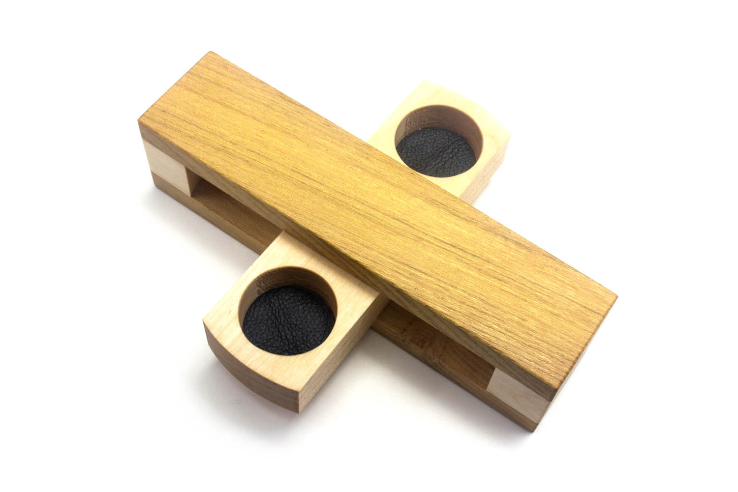 Ringkasten aus Holz mit Gravur