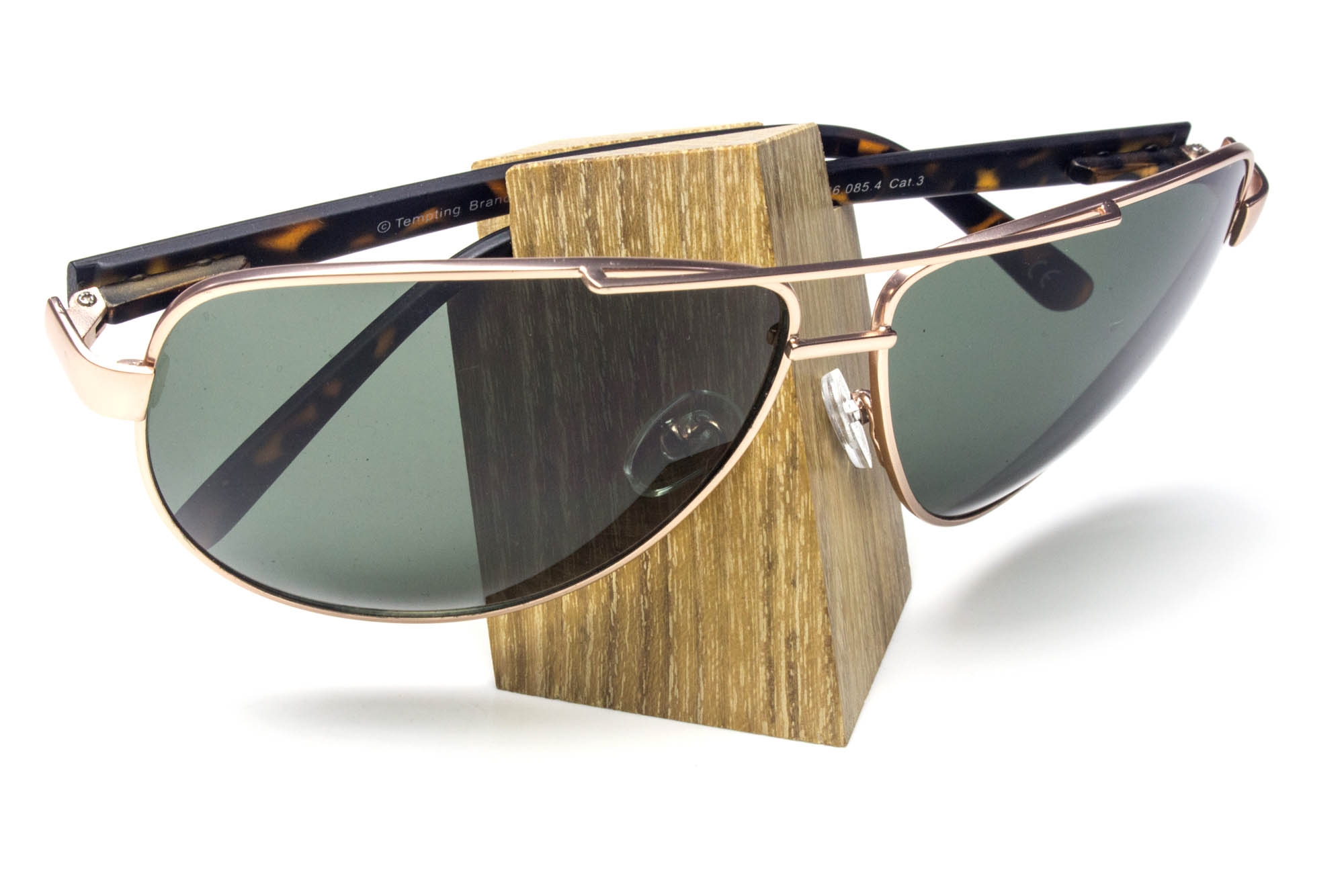 trendiger Brillenhalter aus Holz